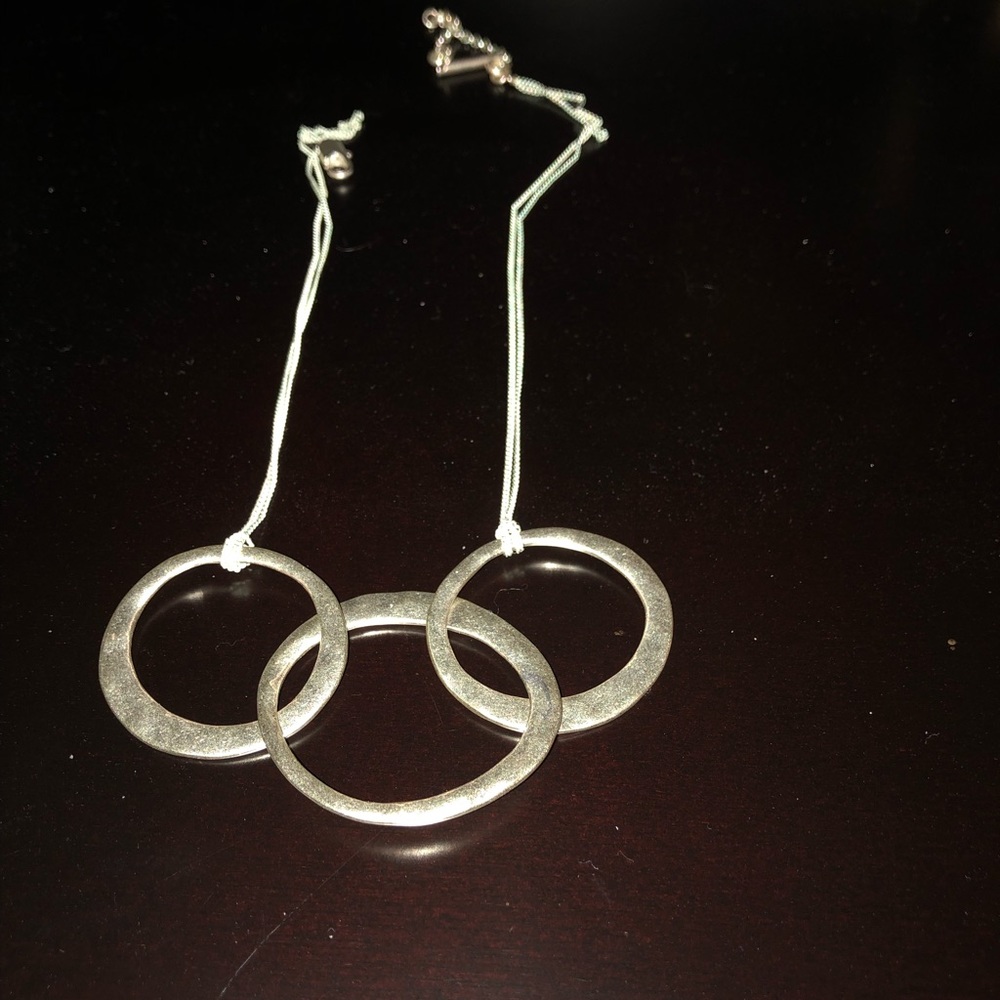 Kenneth Cole silver circle necklace